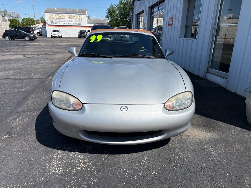 Used 1999 MAZDA MX-5 Miata RWD image 7