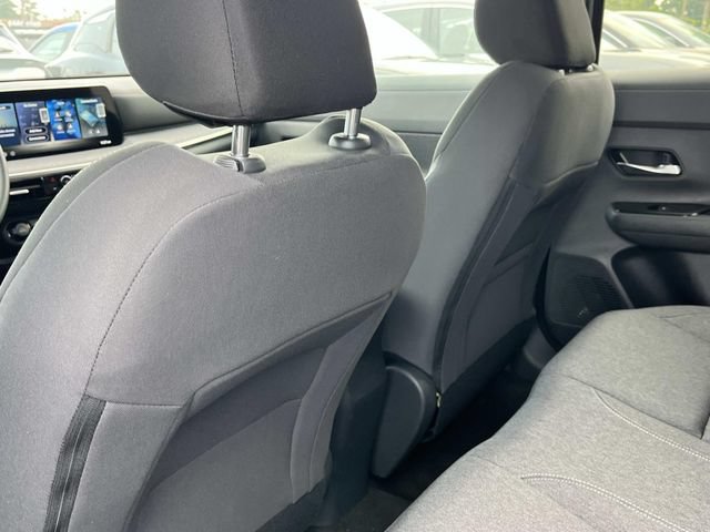 New 2026 Nissan Kicks SV w/ SV Premium Package FWD image 18