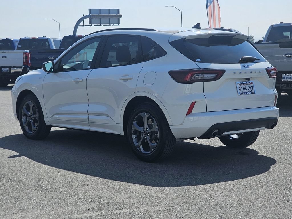 Used 2024 Ford Escape ST-Line FWD image 5
