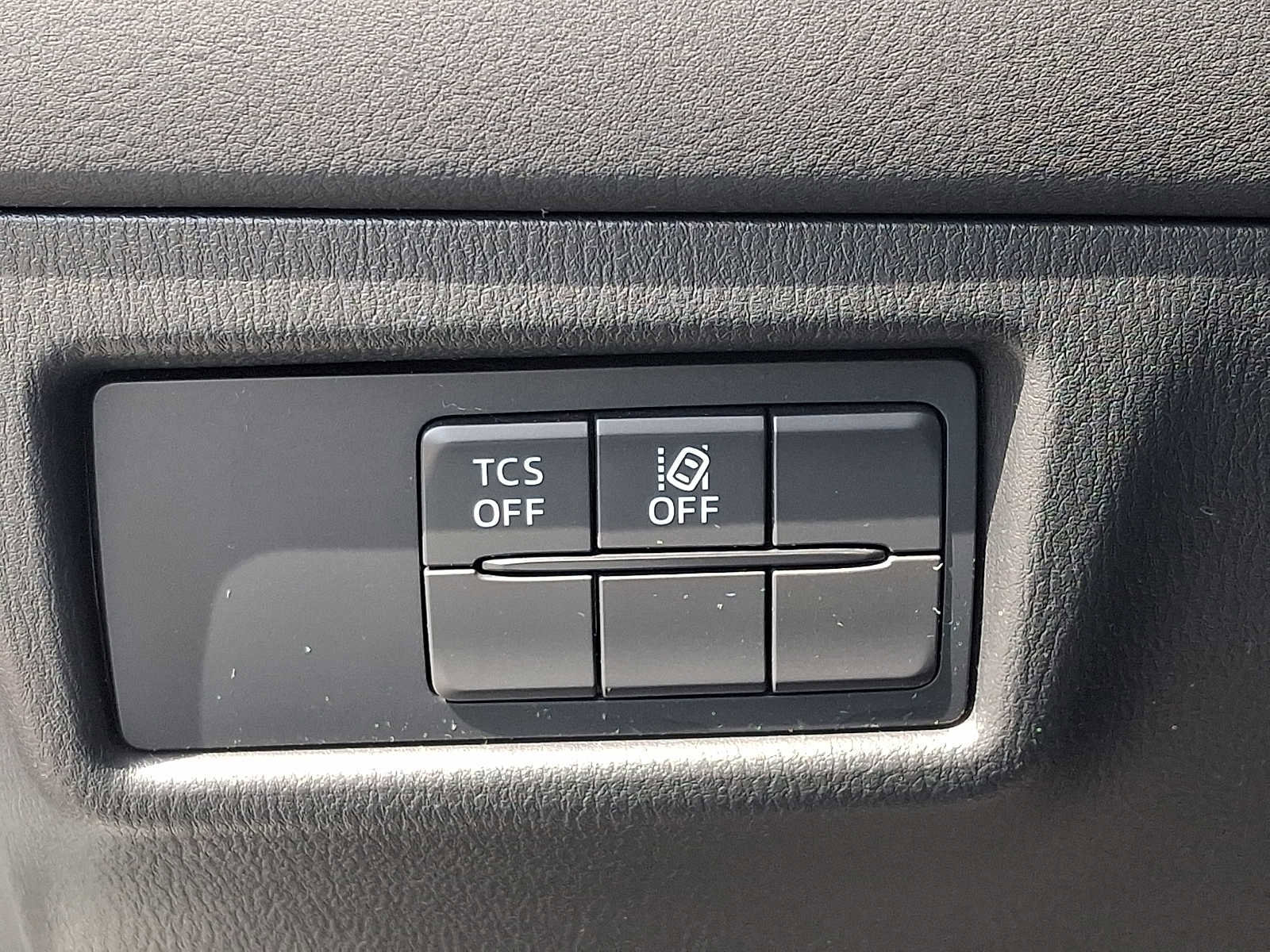Used 2019 MAZDA CX-5 Touring image 25