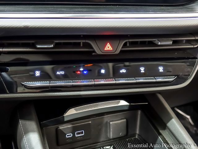Certified 2024 Buick Envision Preferred AWD/4WD image 16