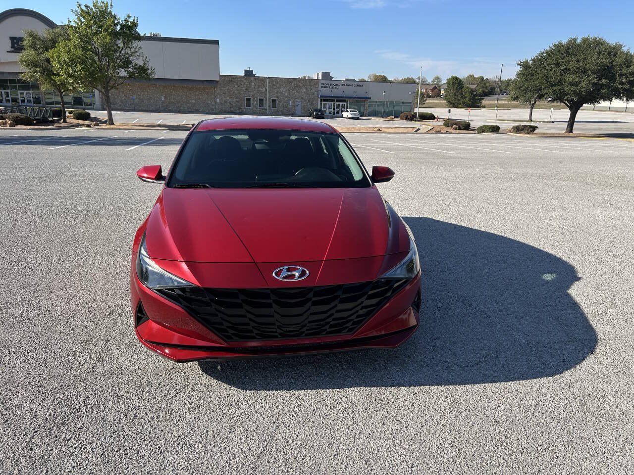 Used 2021 Hyundai Elantra SEL w/ Cargo Package FWD image 6