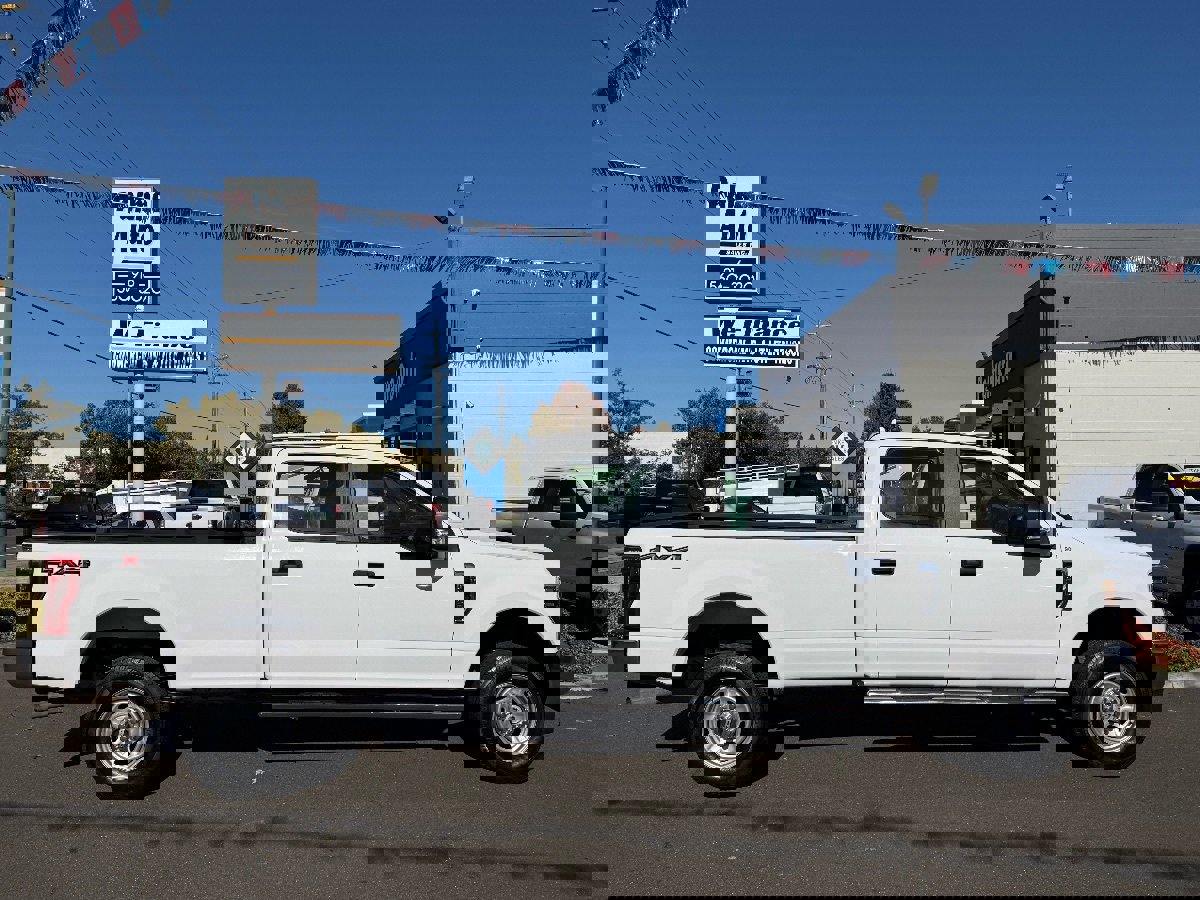 Used 2019 Ford F350 XL w/ Power Equipment Group image 12