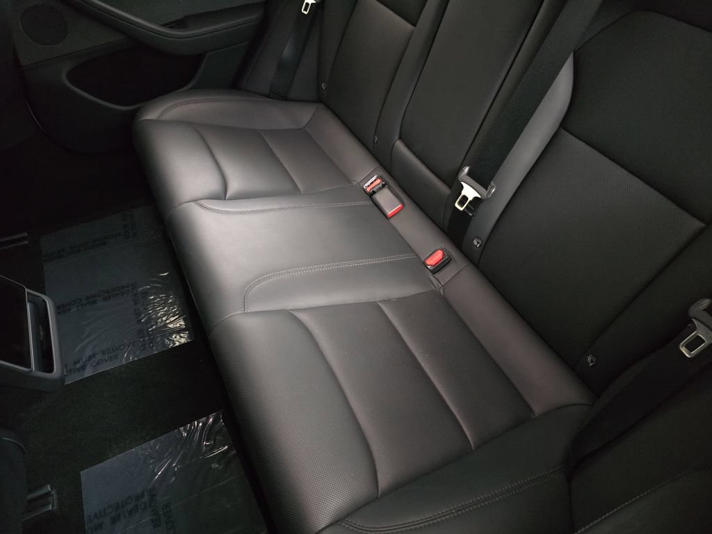 Used 2024 Tesla Model 3 Standard Range RWD image 17