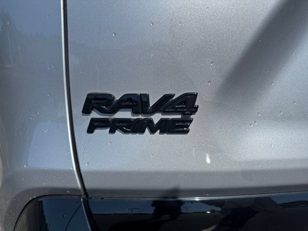 Used 2024 Toyota RAV4 SE w/ Weather & Moonroof Package AWD/4WD image 26