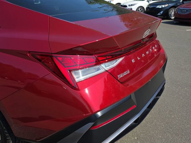 Certified 2024 Hyundai Elantra SEL w/ Convenience Package image 47