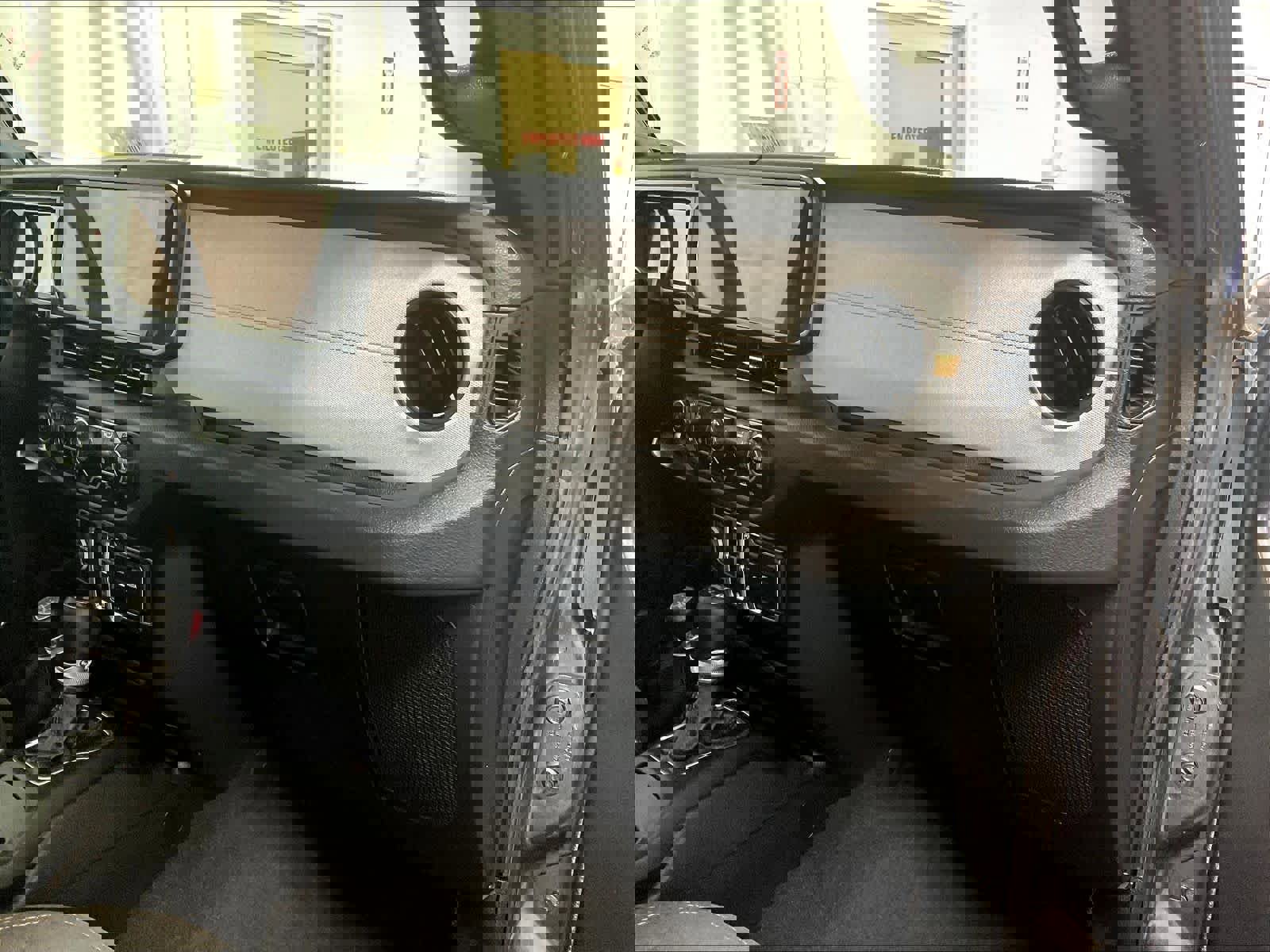 Used 2024 Jeep Wrangler Sport S w/ Convenience Group image 13