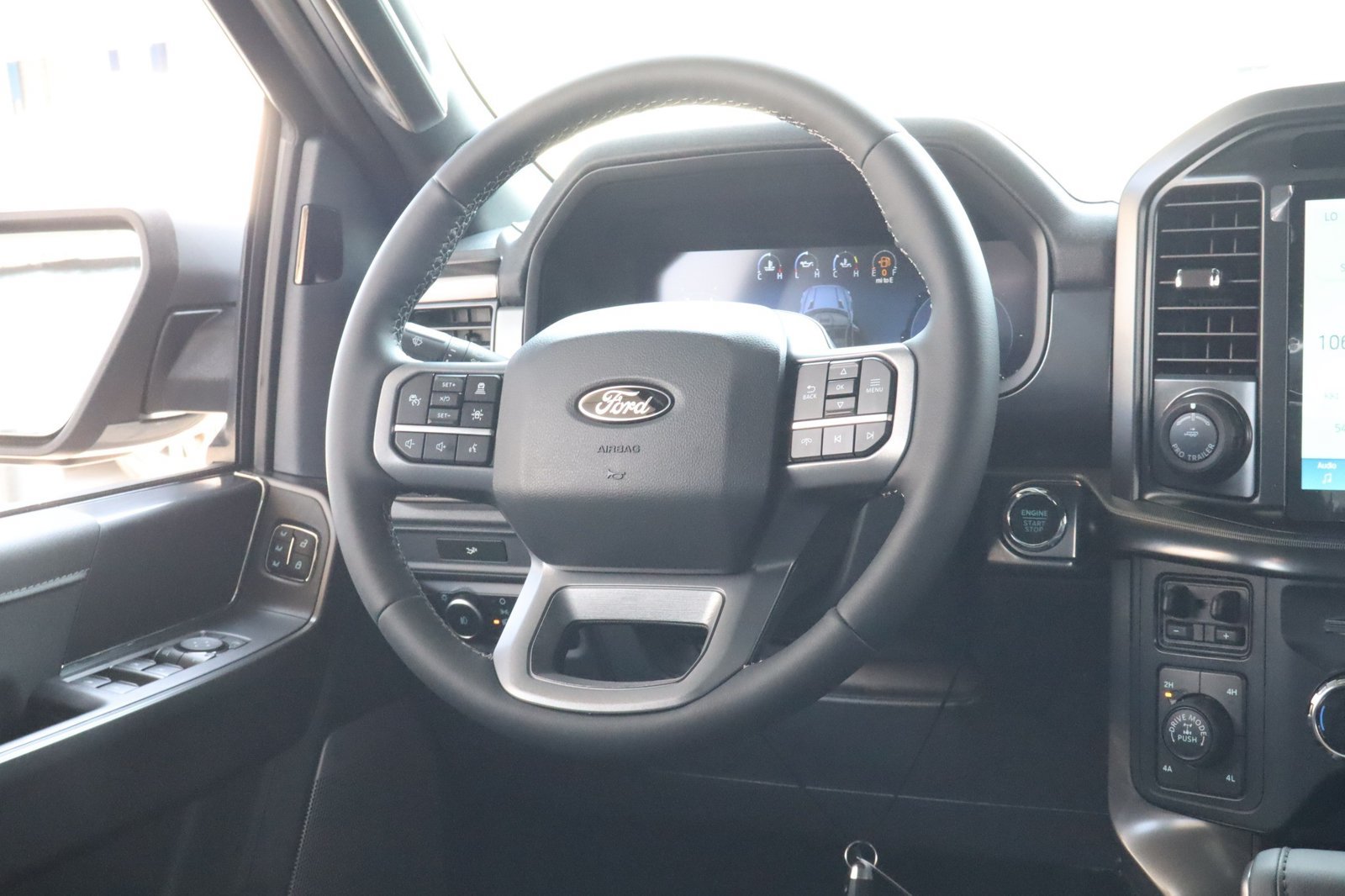 New 2026 Ford F150 Lariat w/ Equipment Group 501A Mid AWD/4WD image 27