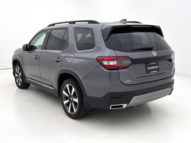 Used 2023 Honda Pilot Elite image 9