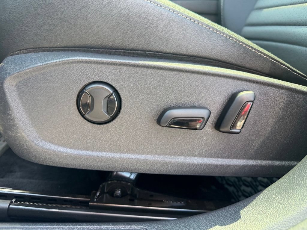 Used 2022 Volkswagen Jetta SE FWD image 25