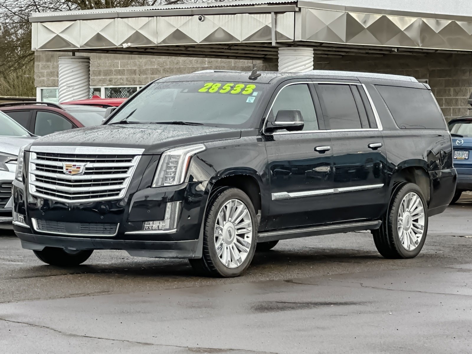 Used 2017 Cadillac Escalade ESV Platinum image 8