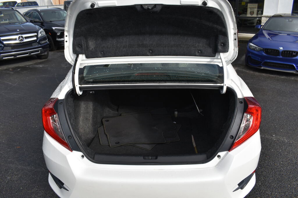 Used 2017 Honda Civic Touring image 29