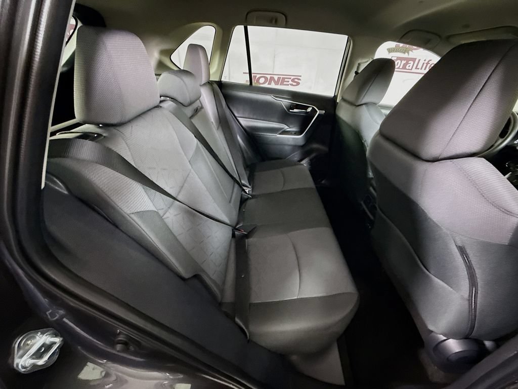 Certified 2025 Toyota RAV4 XLE AWD/4WD image 29
