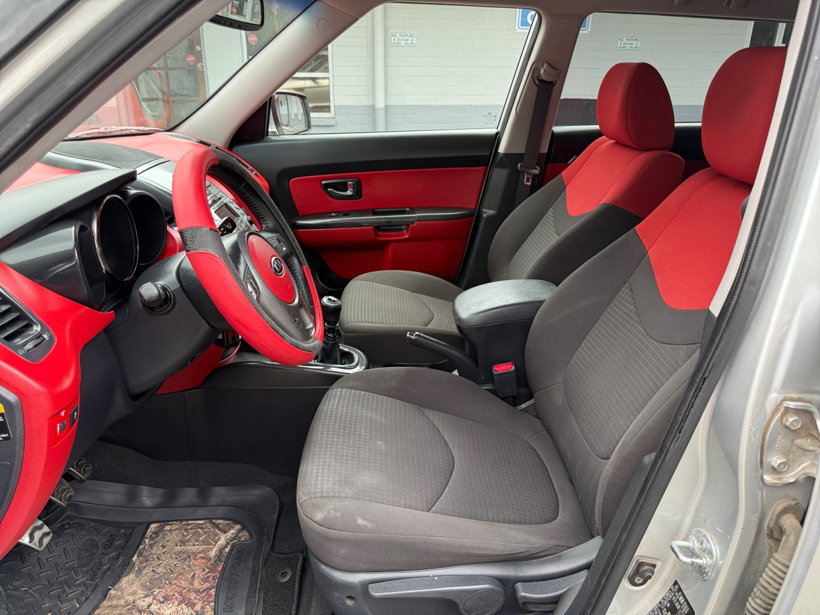 Used 2010 Kia Soul Sport FWD image 23
