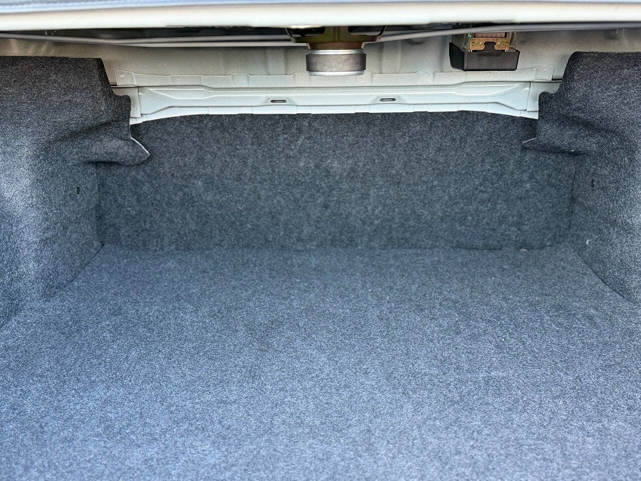 Used 1996 Toyota Avalon XLS image 42