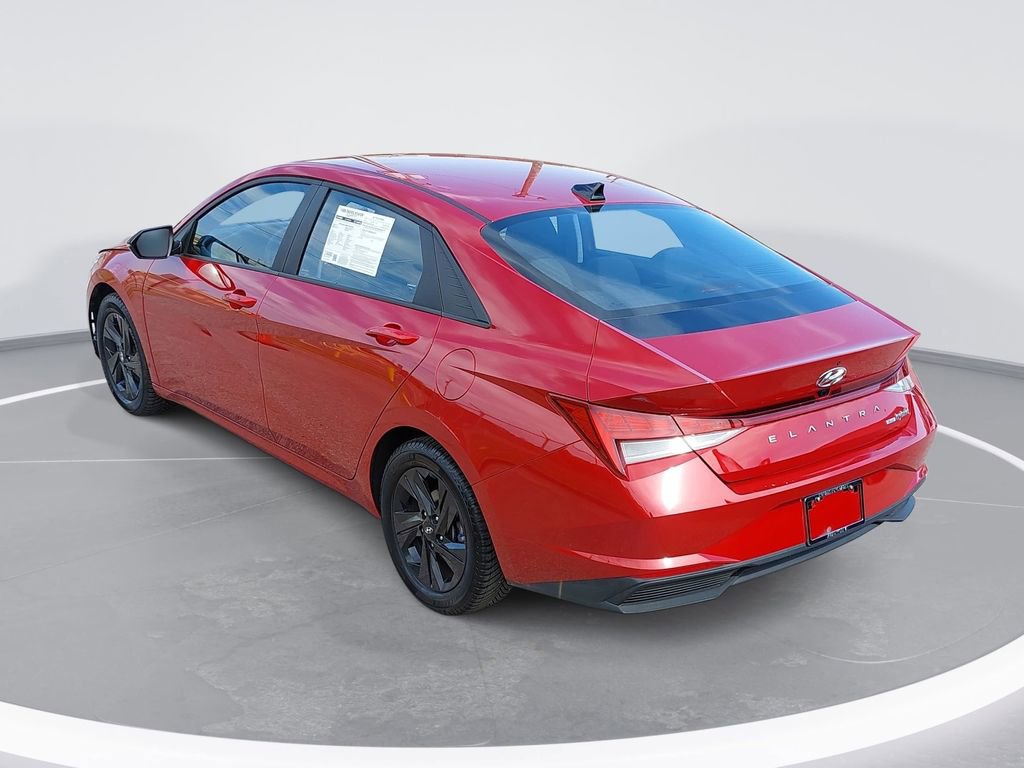 Used 2023 Hyundai Elantra Blue FWD image 7