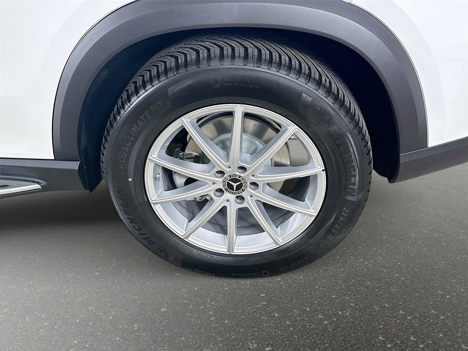 Certified 2026 Mercedes-Benz GLE 350 4MATIC image 41
