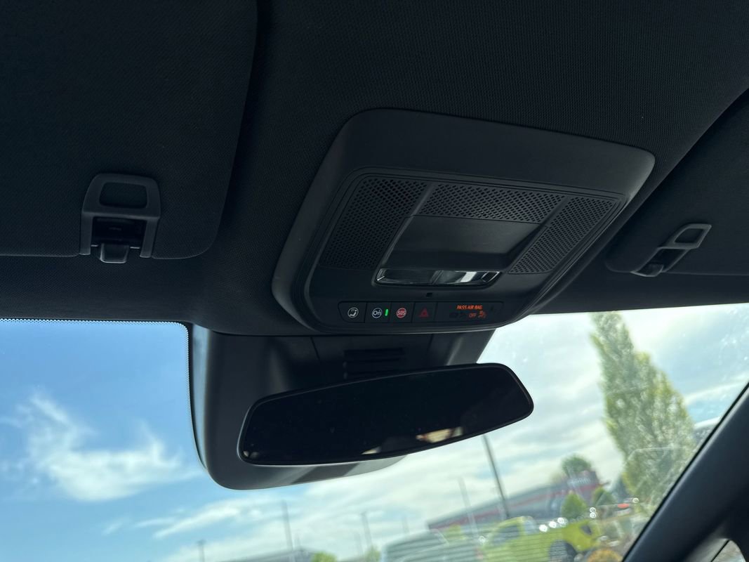 Used 2024 Chevrolet Equinox EV LT image 71