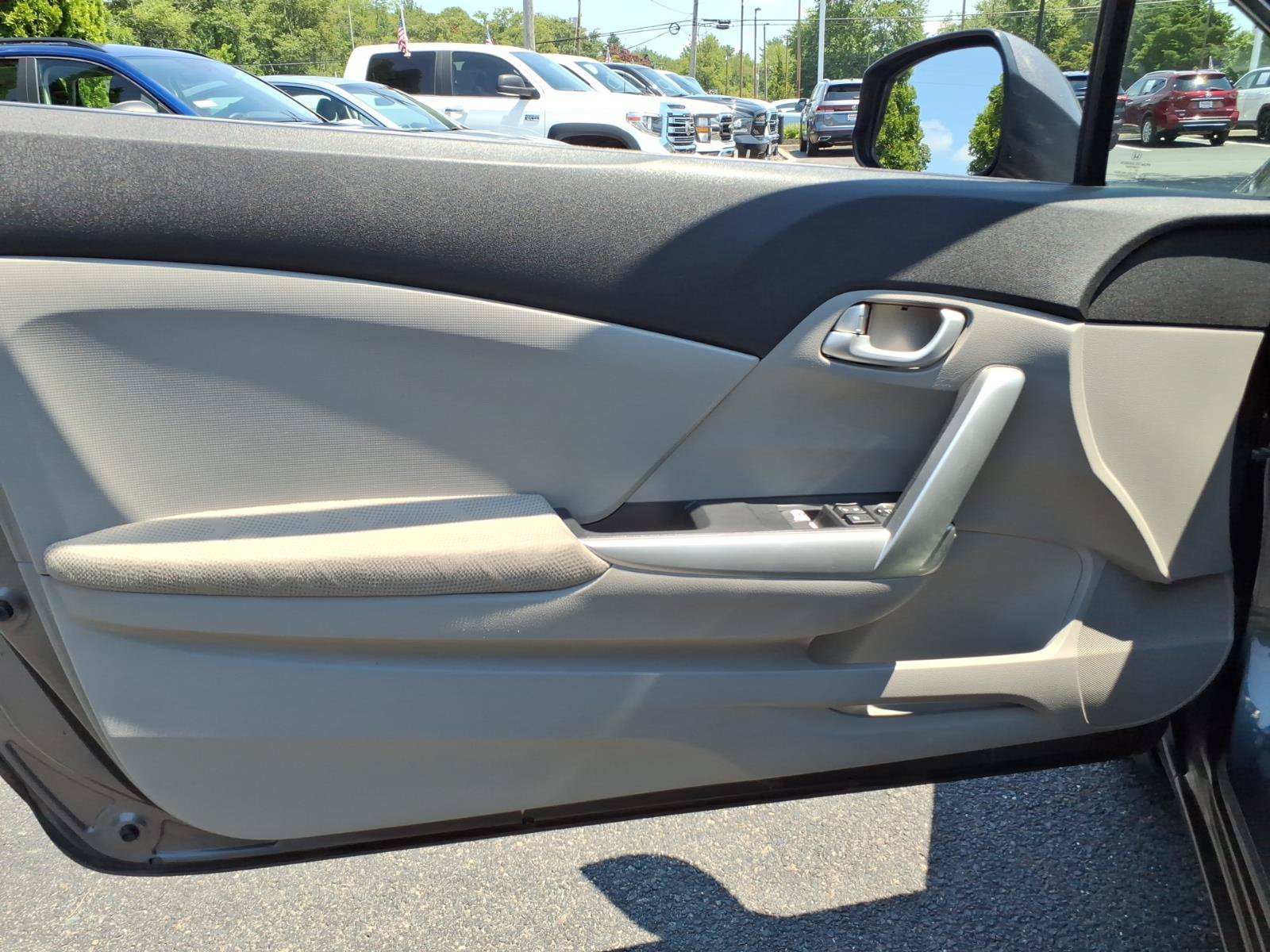 Used 2012 Honda Civic EX image 9
