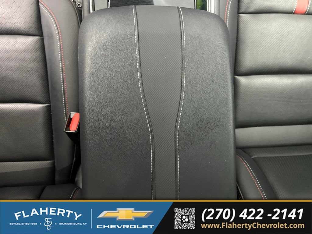 Used 2024 Chevrolet Traverse RS w/ LPO, Floor Liner Package AWD/4WD image 34