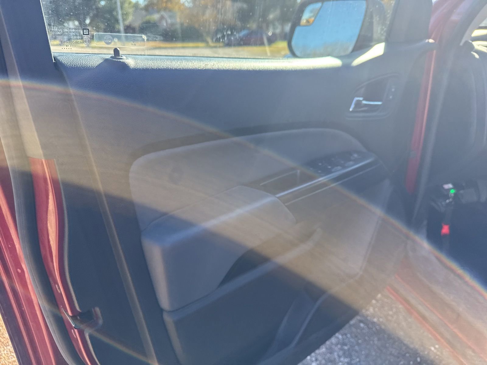 Used 2018 Chevrolet Colorado Z71 image 9