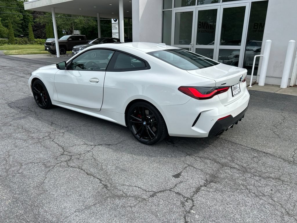 Used 2021 BMW 430i xDrive Coupe w/ M Sport Package AWD/4WD image 3