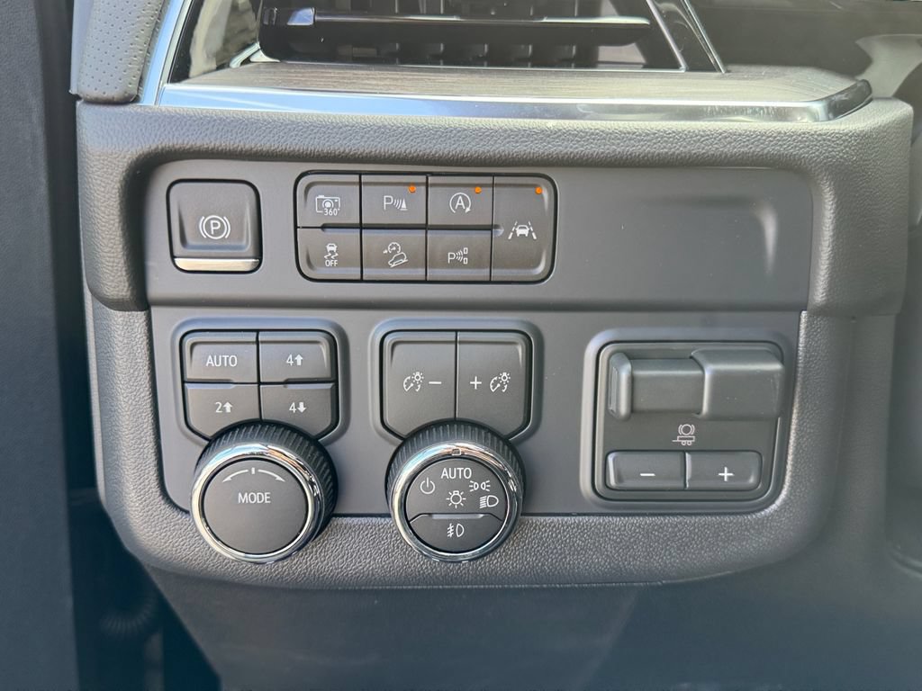 New 2026 Chevrolet Tahoe Premier AWD/4WD image 23