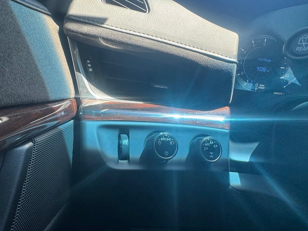 Used 2016 Cadillac Escalade 4WD image 35