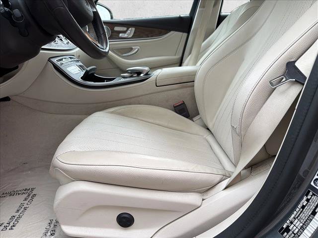 Used 2018 Mercedes-Benz E 300 4MATIC image 12