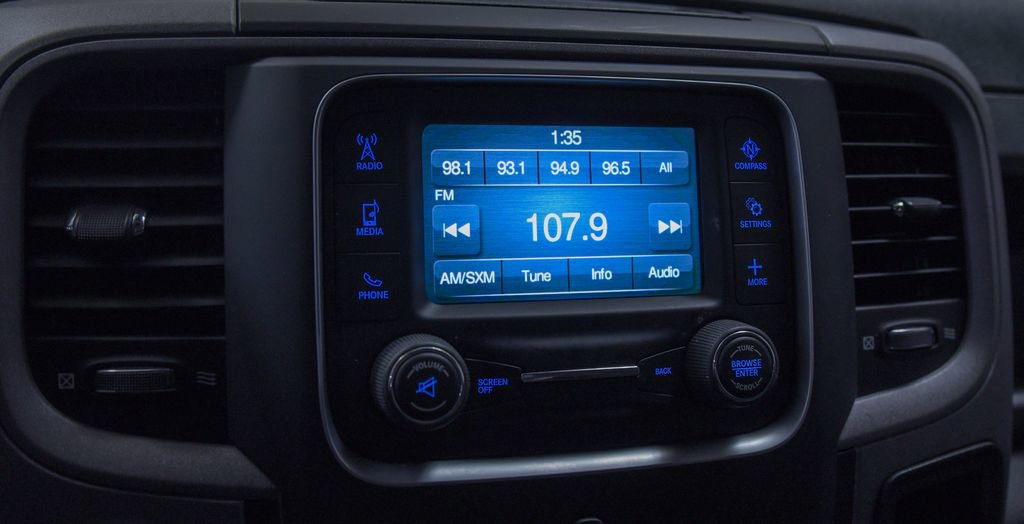 Used 2018 RAM 1500 Express image 7