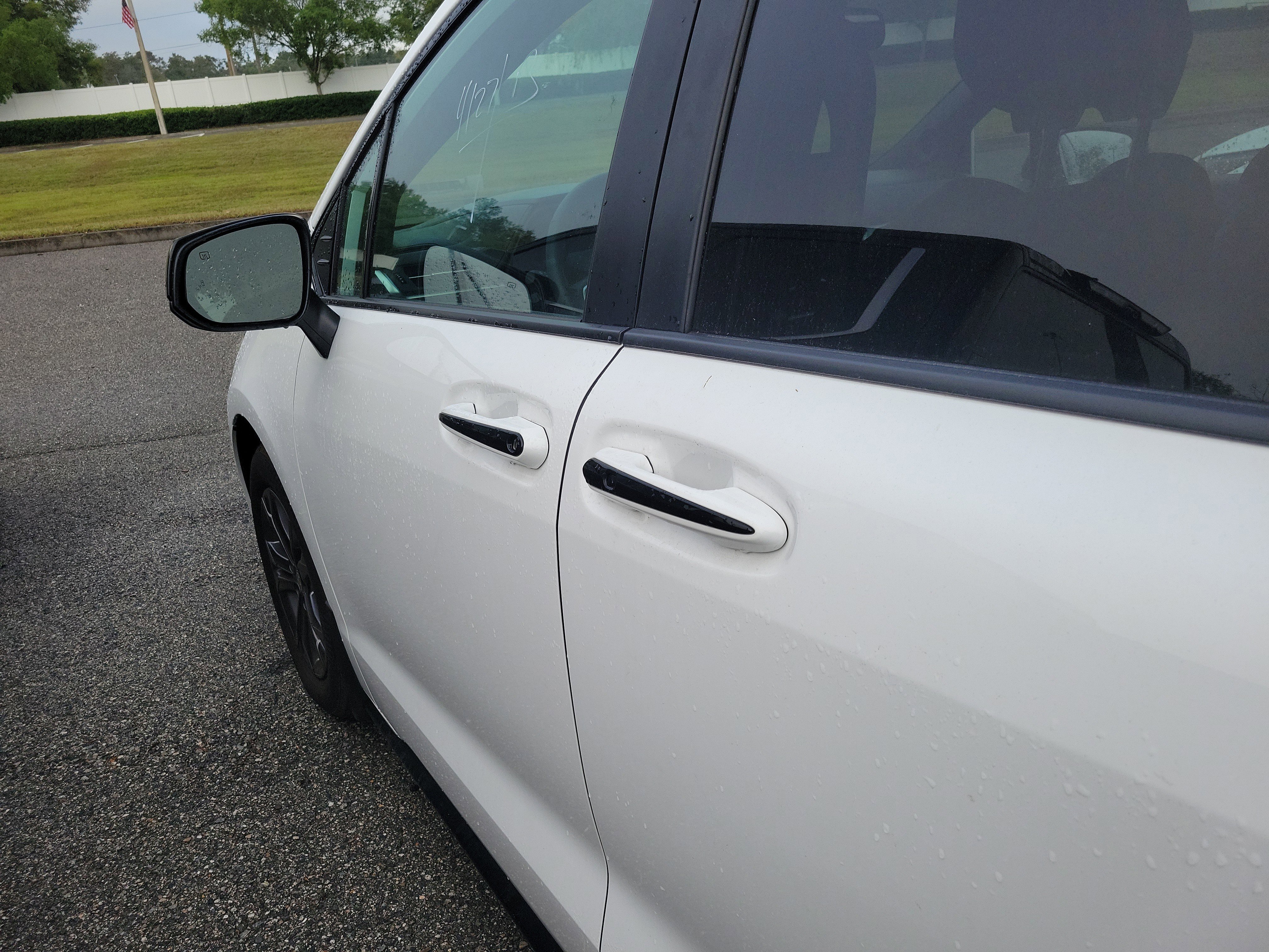 Used 2025 Toyota Sienna XSE w/ XSE Plus Package AWD/4WD image 21