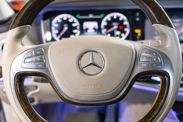 Used 2015 Mercedes-Benz S 550 Sedan image 23