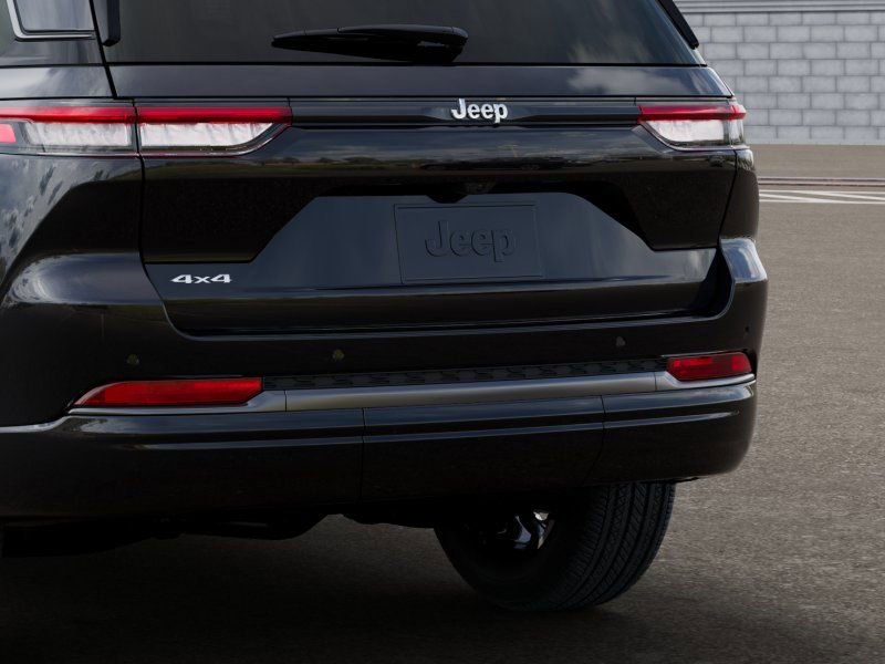 New 2026 Jeep Grand Cherokee Limited image 13