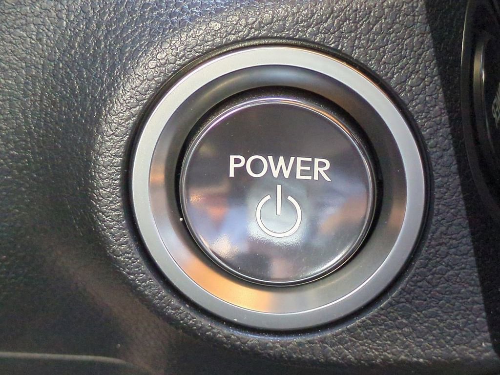 Used 2023 Lexus ES 300h w/ Premium Package image 29