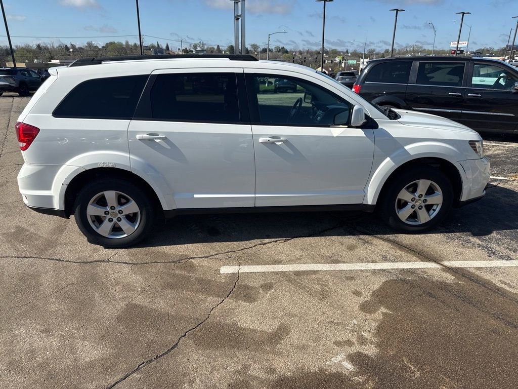 Used 2012 Dodge Journey SXT w/ Popular Equipment Group FWD image 10