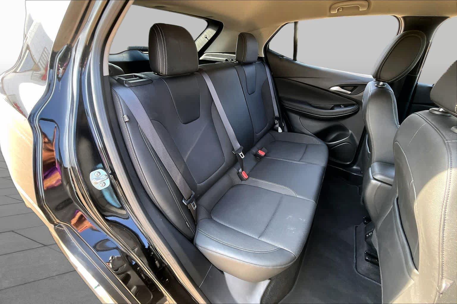 Used 2025 Buick Encore GX Preferred FWD image 18