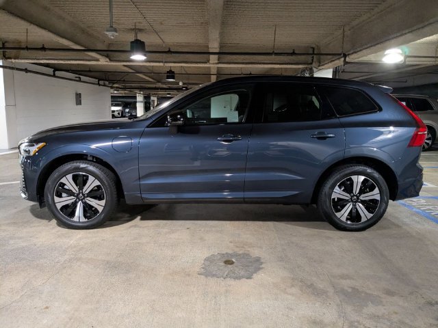 New 2025 Volvo XC60 T8 Core w/ Protection Package Premier AWD/4WD image 6