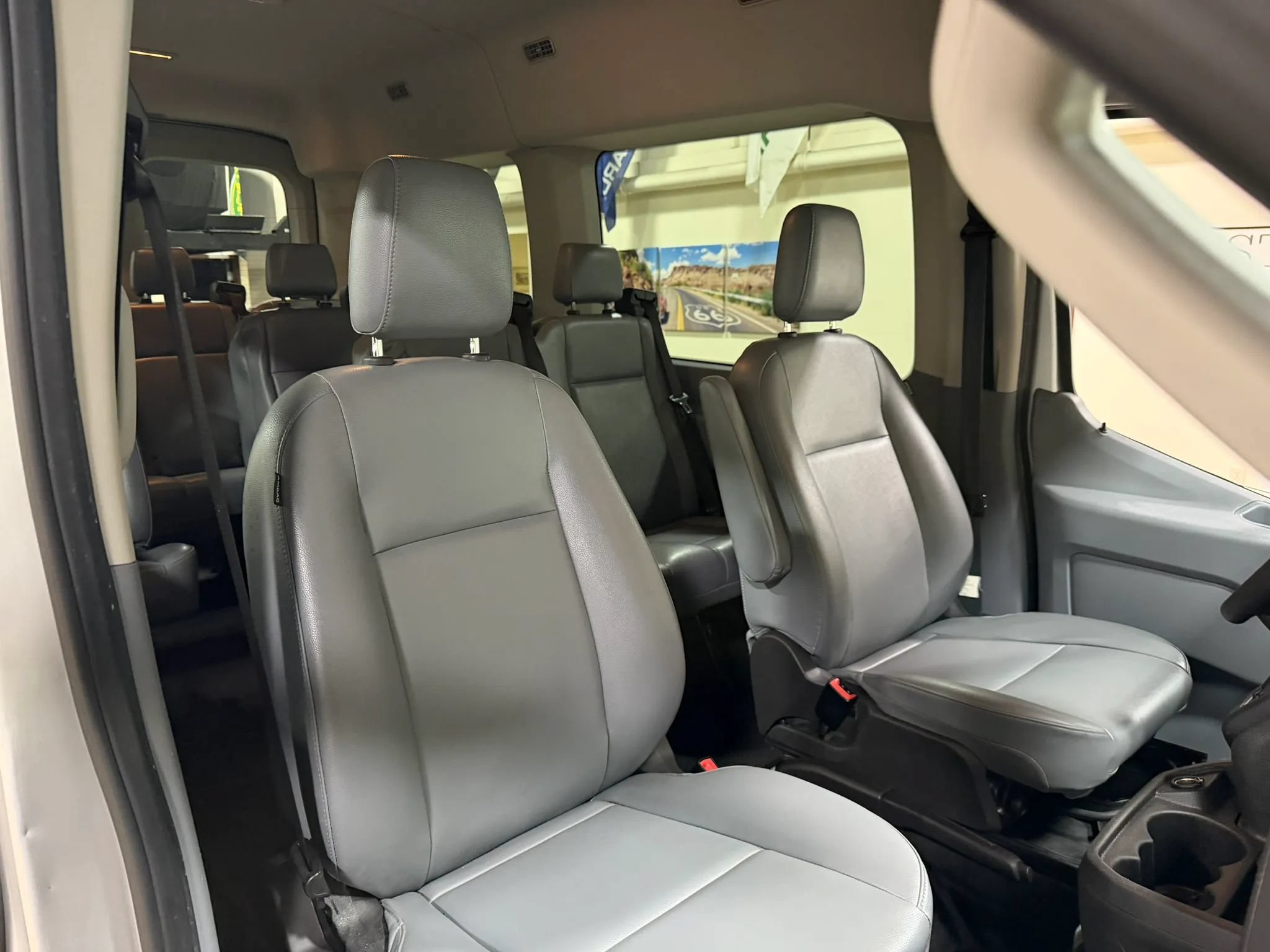 Used 2019 Ford Transit 150 XL RWD image 34