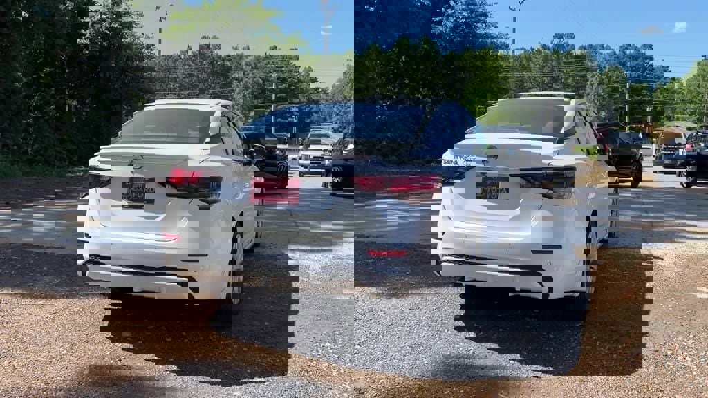 Used 2021 Nissan Sentra S image 9