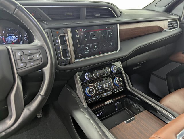 Used 2023 GMC Yukon XL Denali Ultimate image 16