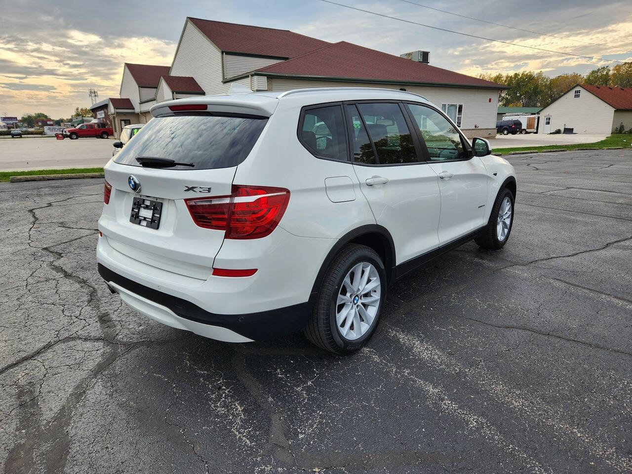 Used 2016 BMW X3 xDrive28i image 7