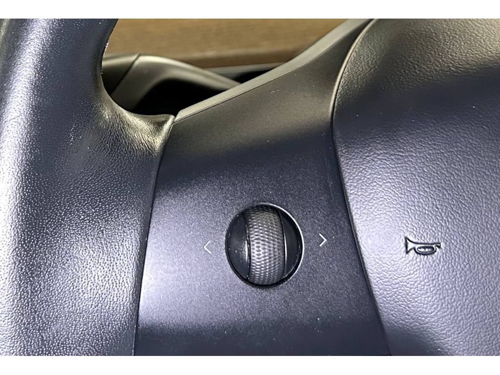 Used 2018 Tesla Model 3 Long Range AWD/4WD image 25