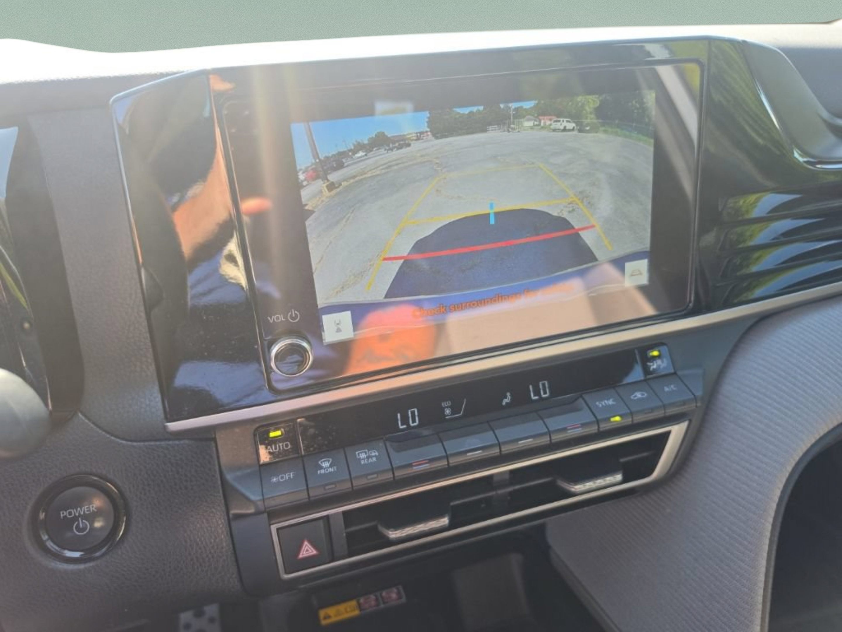 Used 2025 Toyota Camry SE FWD image 26