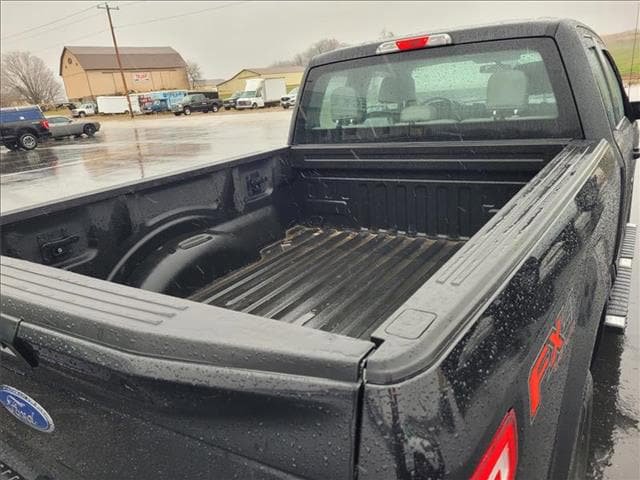 Used 2015 Ford F150 XL w/ Equipment Group 101A Mid image 9