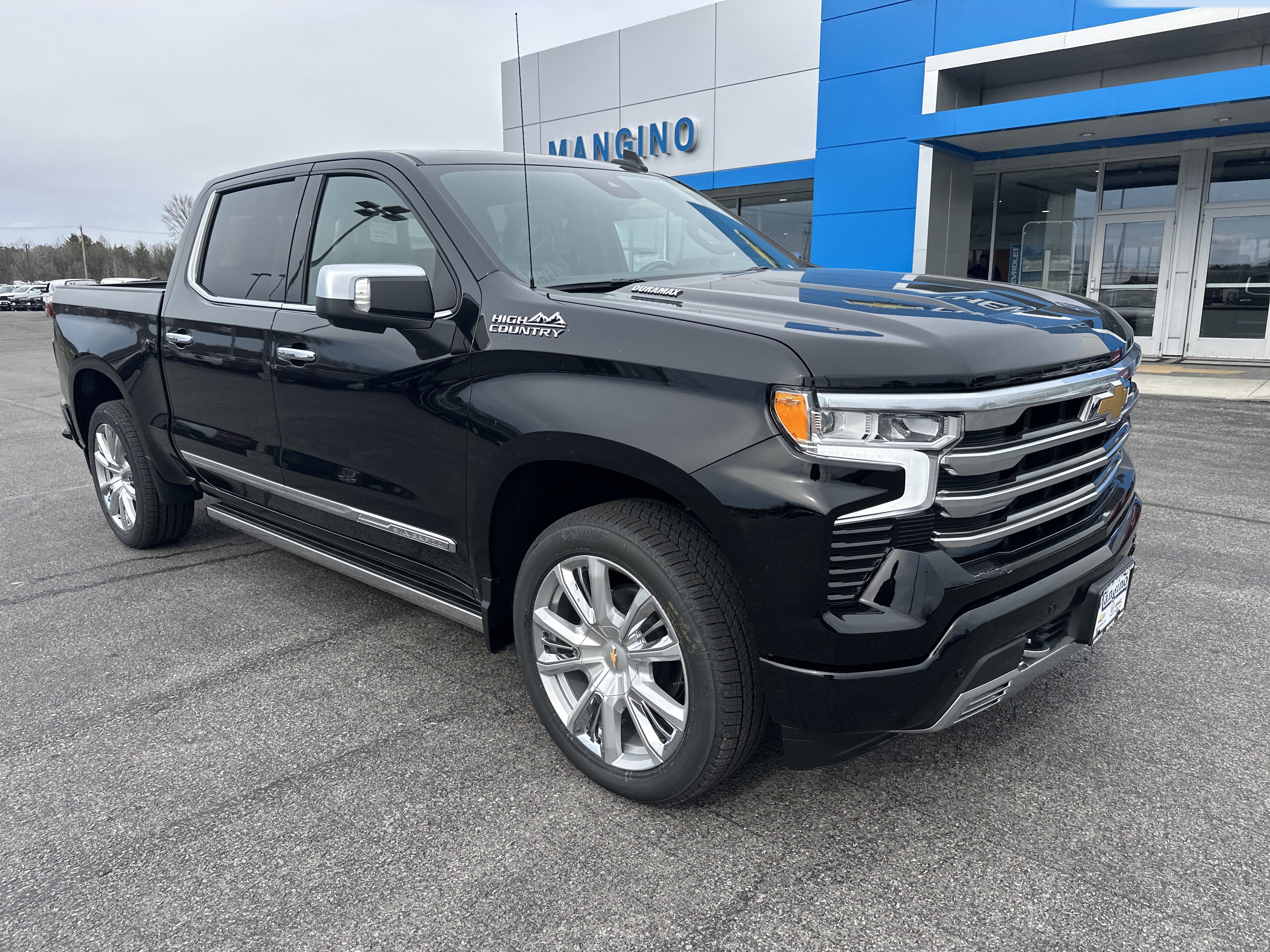 New 2026 Chevrolet Silverado 1500 High Country AWD/4WD image 2