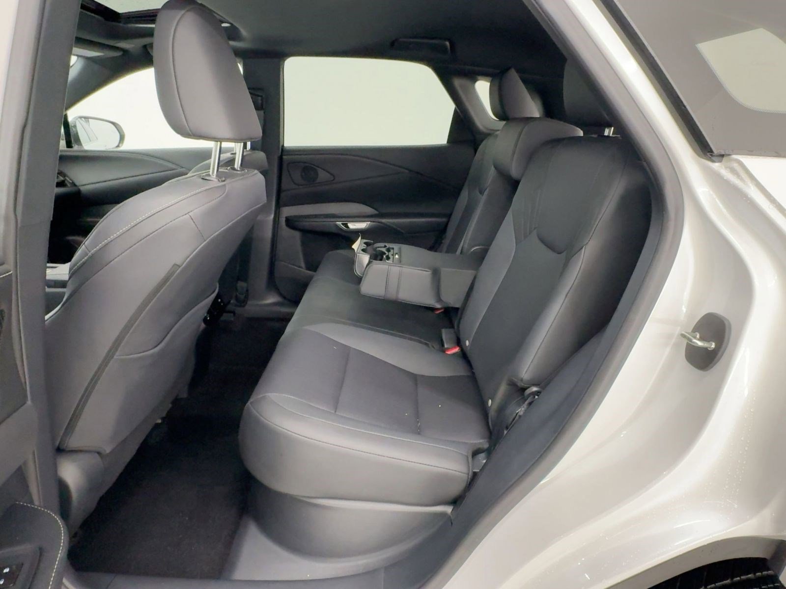 Certified 2025 Lexus RX 350 Premium w/ Accessory Package (Z1) image 14