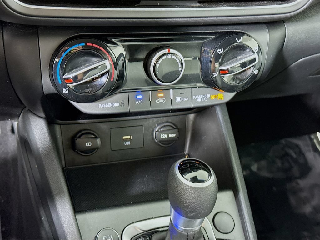 Certified 2023 Hyundai Kona SE w/ Cargo Package FWD image 7