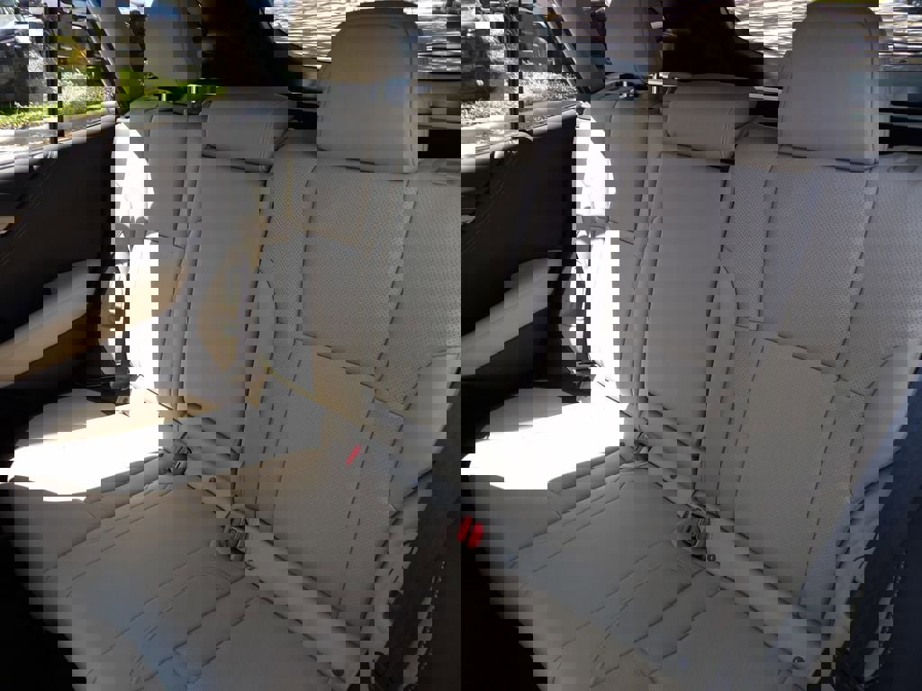 Used 2020 Subaru Outback Limited w/ Popular Package #2 image 25