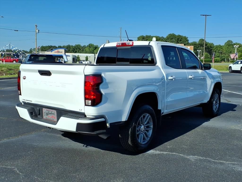 Used 2024 Chevrolet Colorado LT w/ LT Convenience Package RWD image 17
