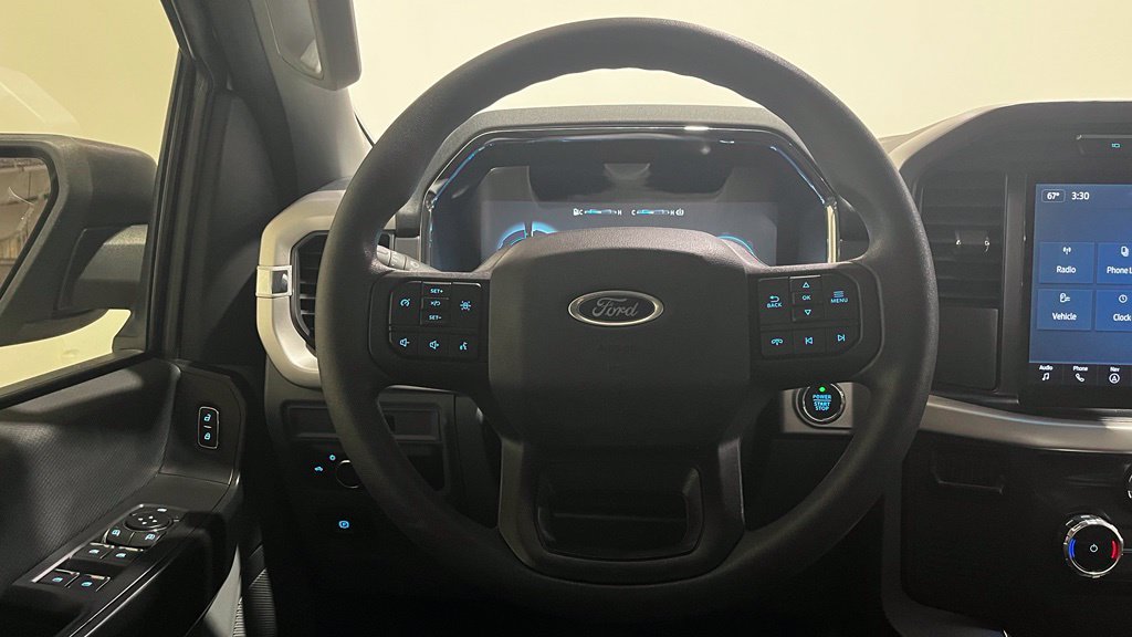 Used 2022 Ford F150 Lightning Pro AWD/4WD image 22